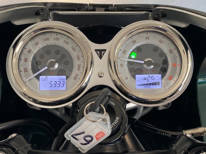 2016 Triumph Thruxton 1200 Thruxton Green