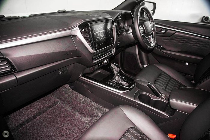 2025 Isuzu D-MAX LS-U+