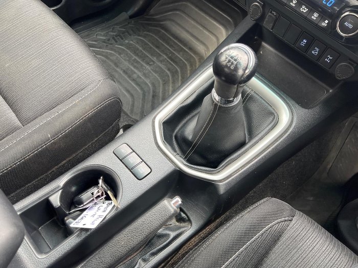 2019 Toyota Hilux SR5