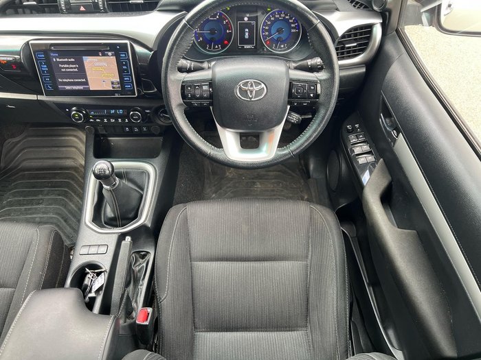 2019 Toyota Hilux SR5
