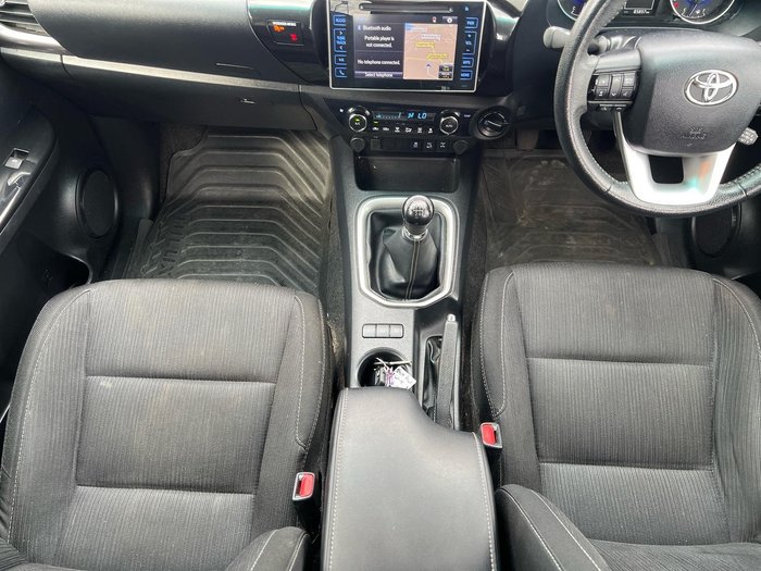 2019 Toyota Hilux SR5