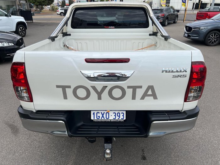 2019 Toyota Hilux SR5