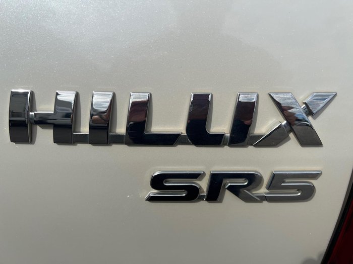 2019 Toyota Hilux SR5