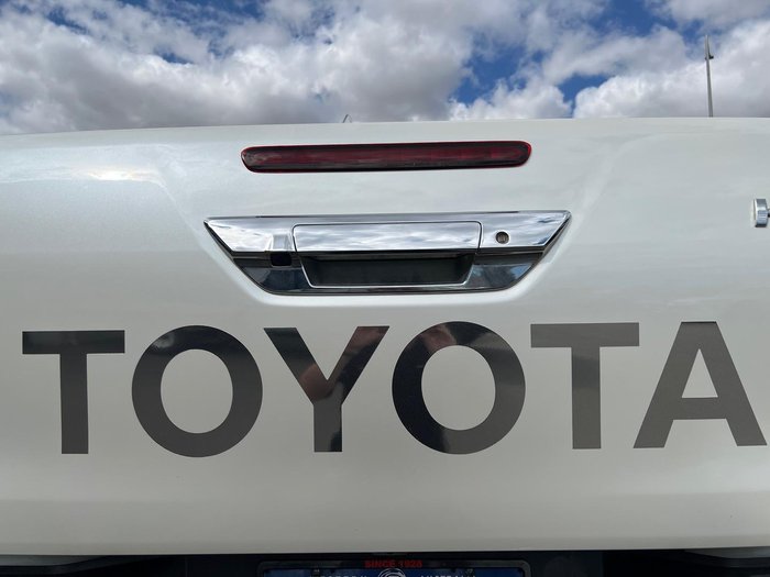 2019 Toyota Hilux SR5