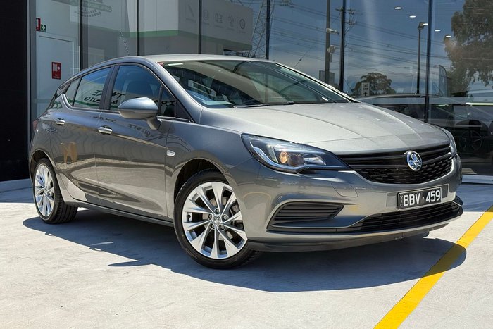2019 Holden Astra R