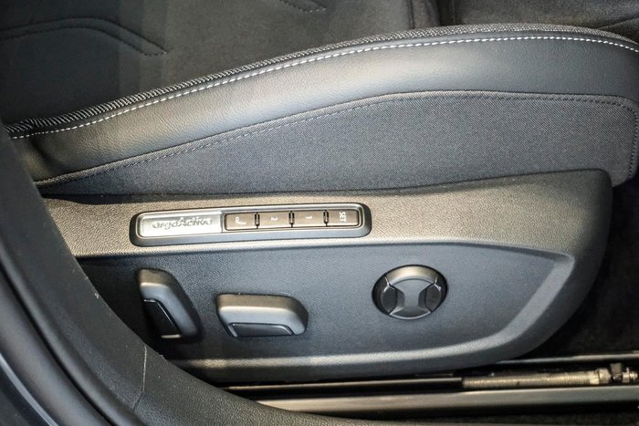 2025 Volkswagen Golf 110TSI Style