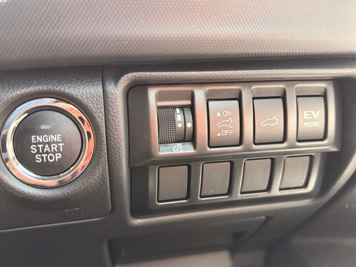 2025 Subaru Forester Hybrid Touring S6 MY26 AWD Ice Silver