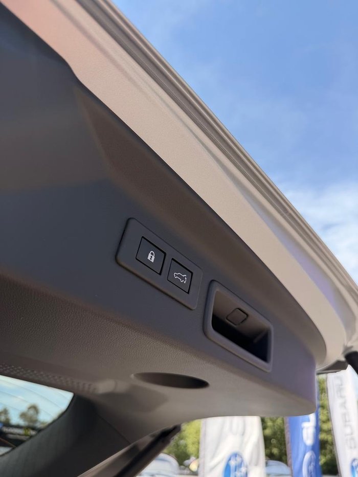 2025 Subaru Forester Hybrid Touring S6 MY26 AWD Ice Silver