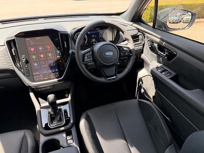 2025 Subaru Forester Hybrid Touring S6 MY26 AWD Ice Silver