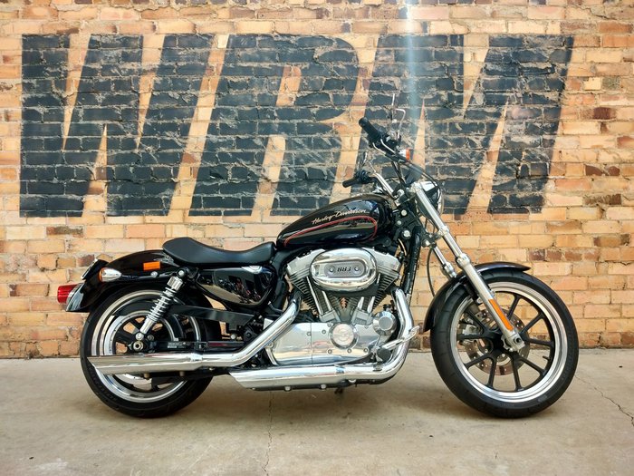2010 HARLEY-DAVIDSON SUPERLOW 883 (XL883L) ROAD BLACK