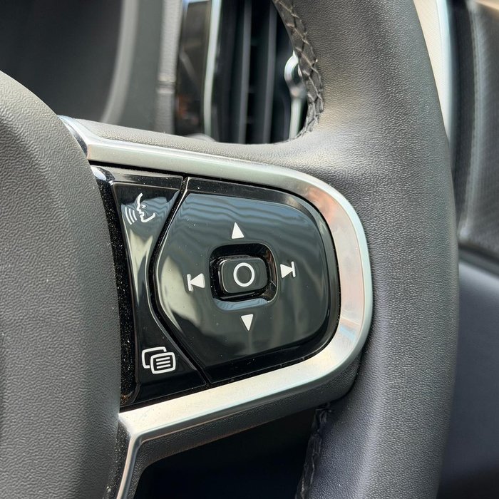 2024 Volvo XC60 Ultimate B5 Bright MY24 AWD Onyx Black