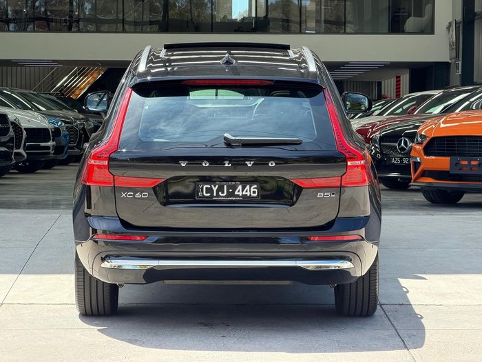 2024 Volvo XC60 Ultimate B5 Bright MY24 AWD Onyx Black