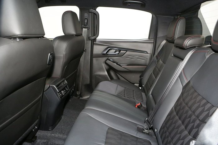 2024 Isuzu D-MAX X-TERRAIN