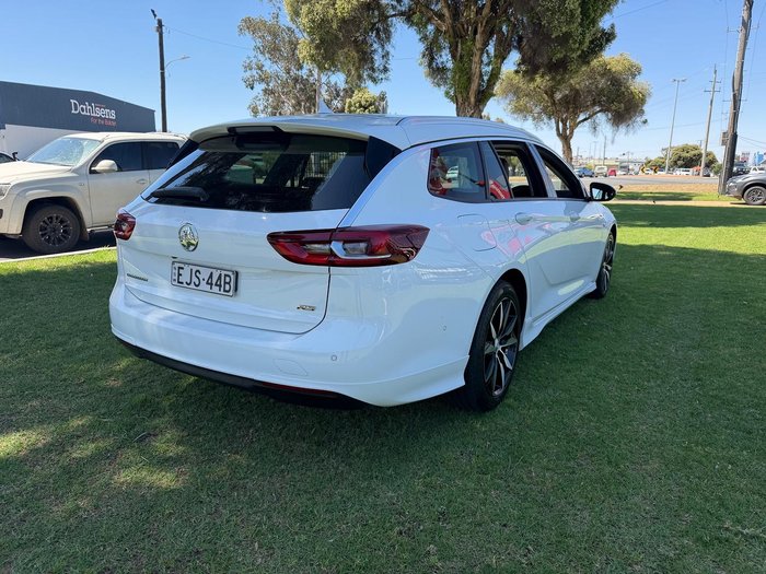 2018 Holden Commodore RS