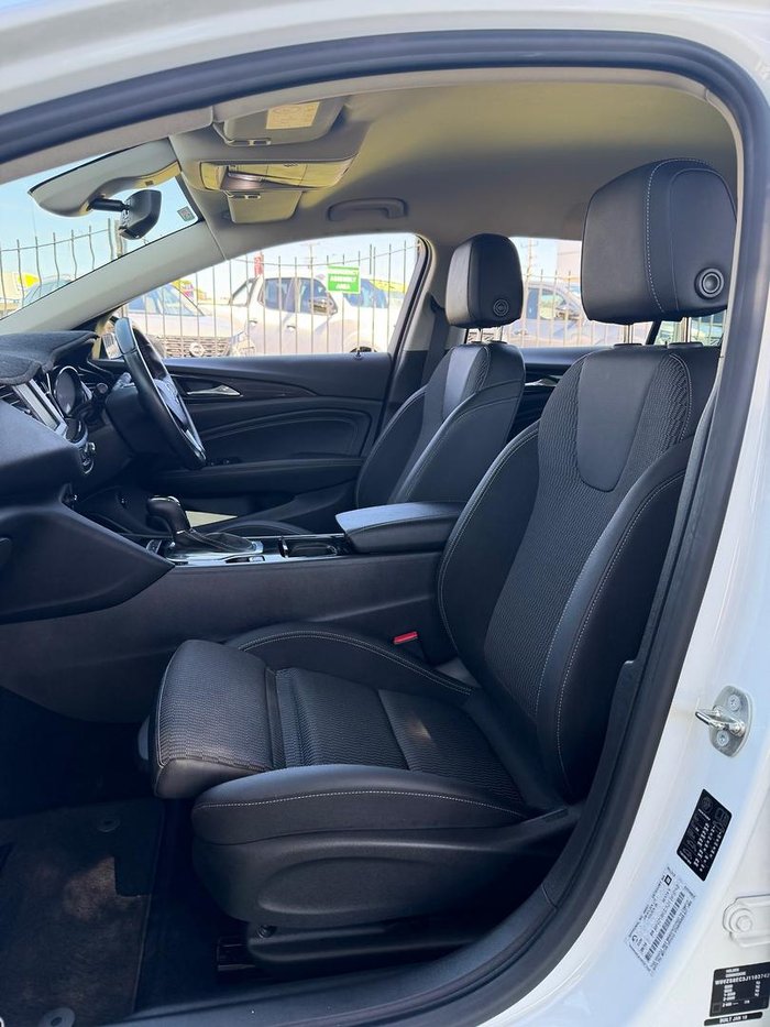 2018 Holden Commodore RS