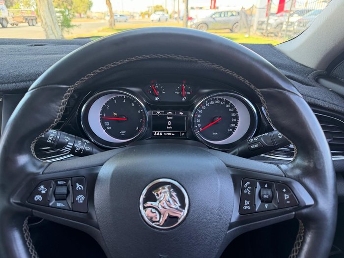 2018 Holden Commodore RS