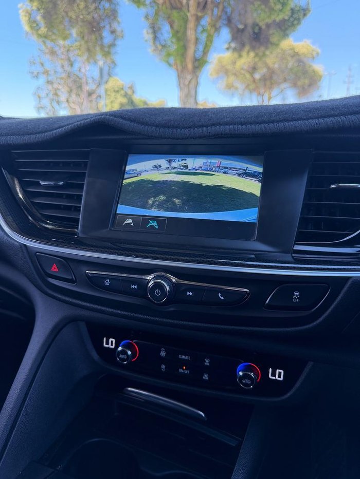 2018 Holden Commodore RS