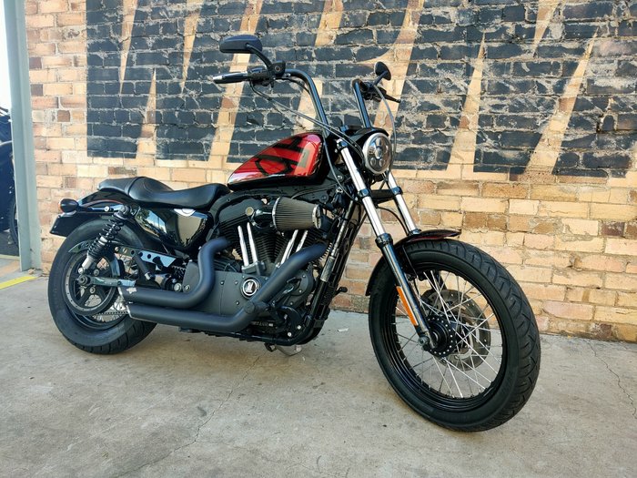 2010 HARLEY-DAVIDSON NIGHTSTER (XL1200N) ROAD RED