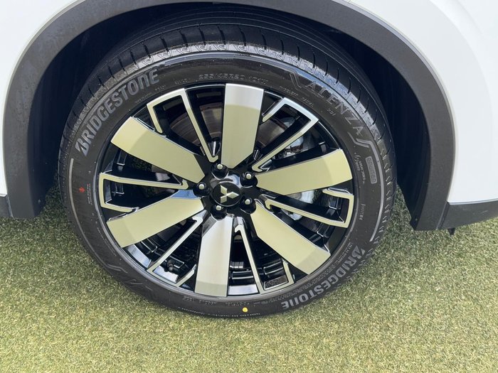 2025 Mitsubishi Outlander Aspire