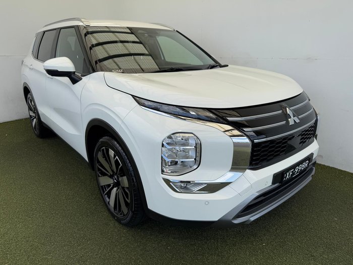 2025 Mitsubishi Outlander