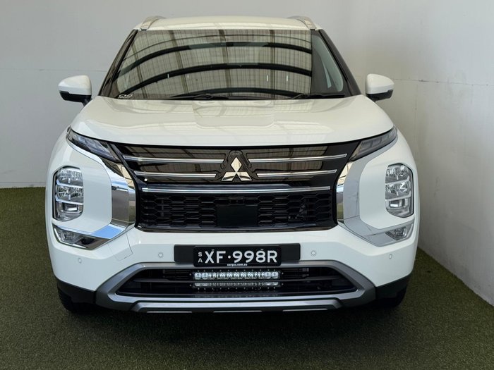 2025 Mitsubishi Outlander Aspire