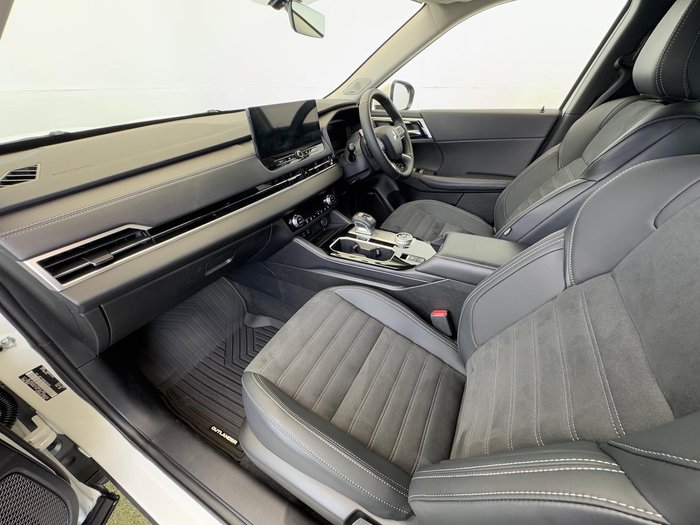 2025 Mitsubishi Outlander Aspire