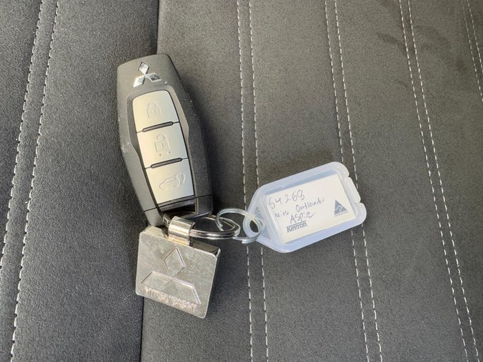 2025 Mitsubishi Outlander Aspire