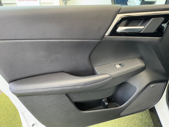 2025 Mitsubishi Outlander Aspire