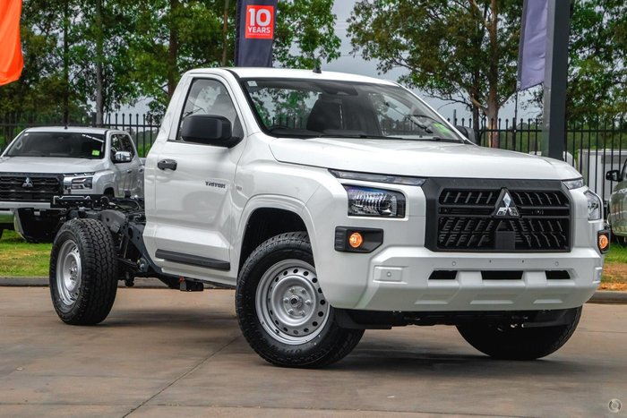 2025 Mitsubishi Triton