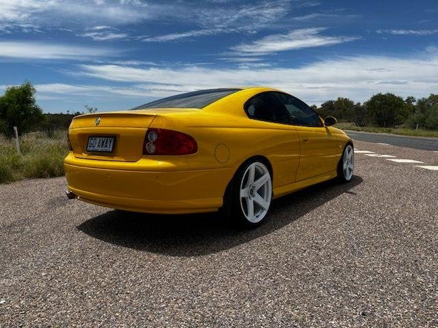 2004 Holden Monaro CV8 VZ Devil Yellow