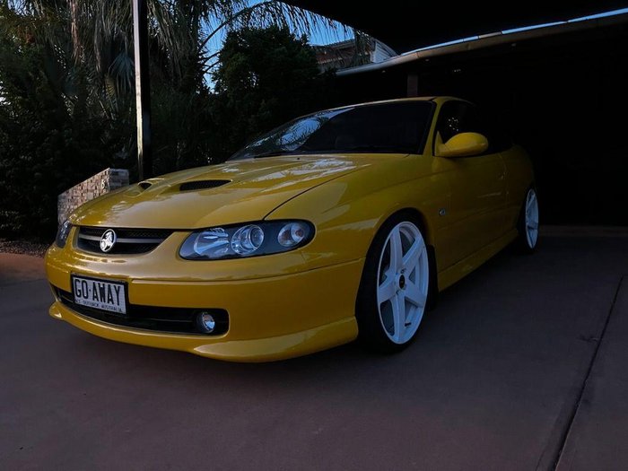 2004 Holden Monaro CV8 VZ Devil Yellow