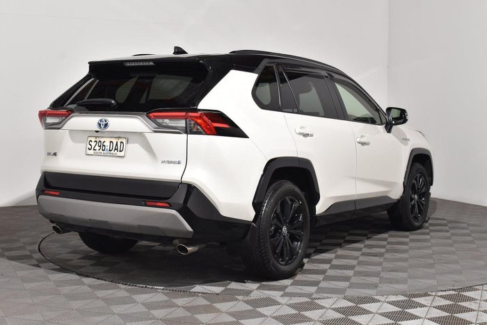 2021 Toyota RAV4 XSE