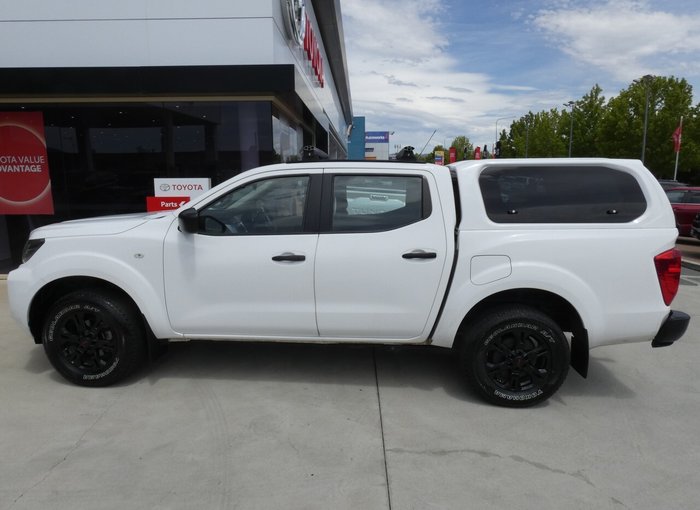 2021 Nissan Navara SL