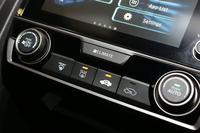 2020 Honda Civic VTi-S