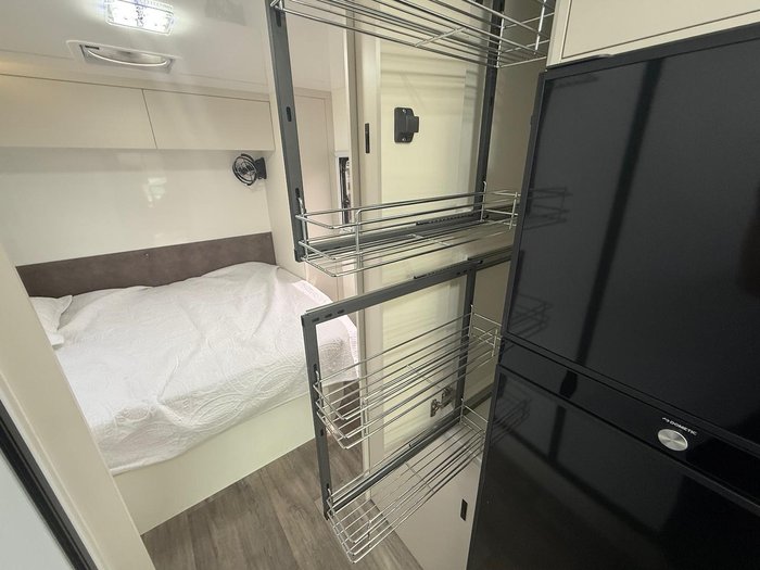 2025 JB Caravans Jb Touring Rear Bed Queen