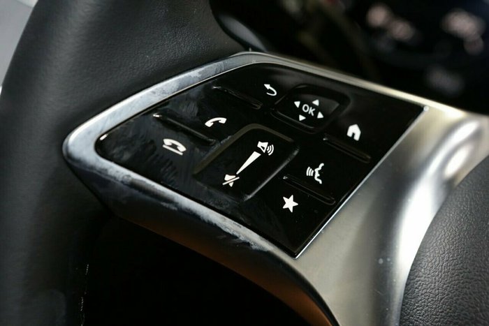 2024 Mercedes-Benz GLC-Class GLC300