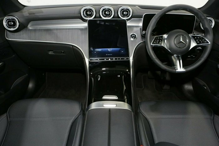 2024 Mercedes-Benz GLC-Class GLC300