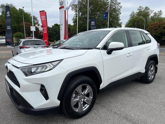 2022 Toyota RAV4 GX