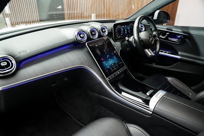 2022 Mercedes-Benz C-Class C300