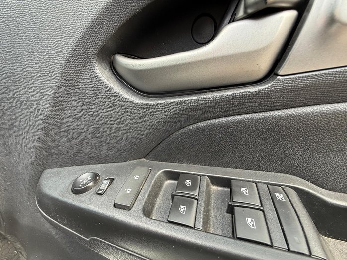 2017 Holden Colorado LT RG MY18 4x2 Summit White