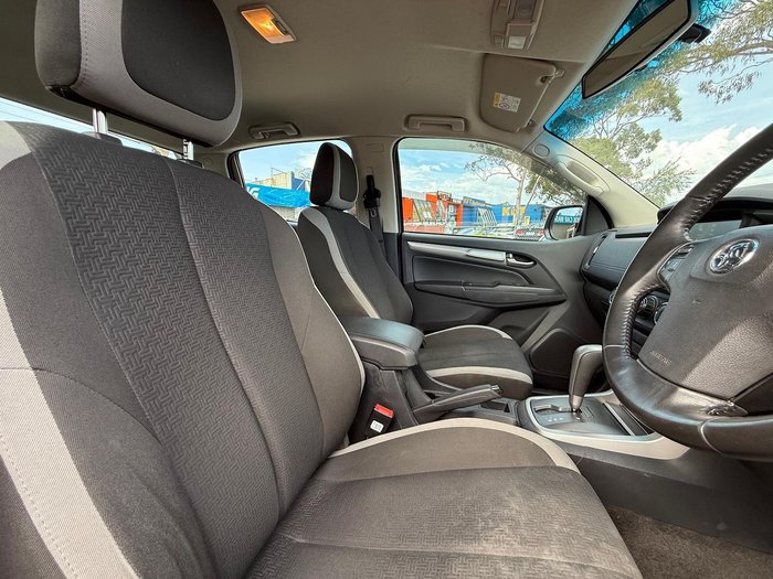 2017 Holden Colorado LT RG MY18 4x2 Summit White