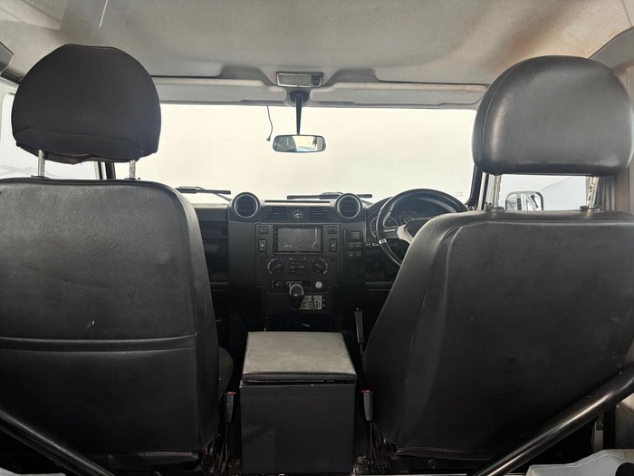 2012 Land Rover Defender 90 MY12 4X4 Constant Fuji White