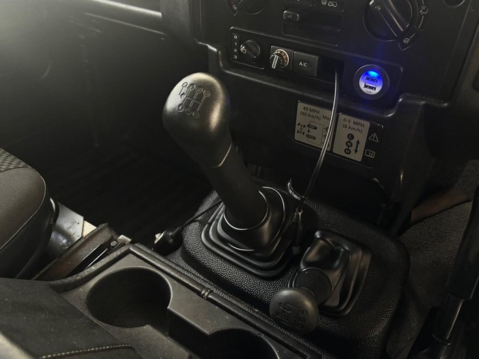 2012 Land Rover Defender 90 MY12 4X4 Constant Fuji White