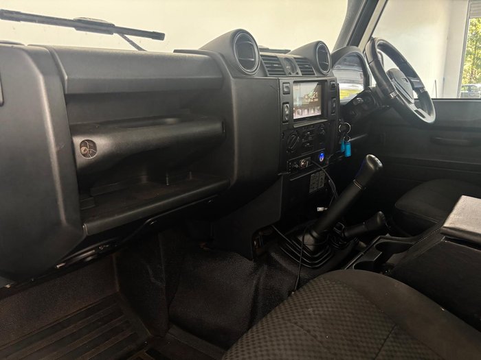 2012 Land Rover Defender 90 MY12 4X4 Constant Fuji White
