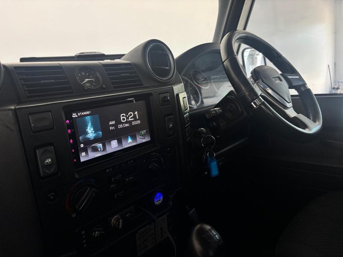 2012 Land Rover Defender 90 MY12 4X4 Constant Fuji White