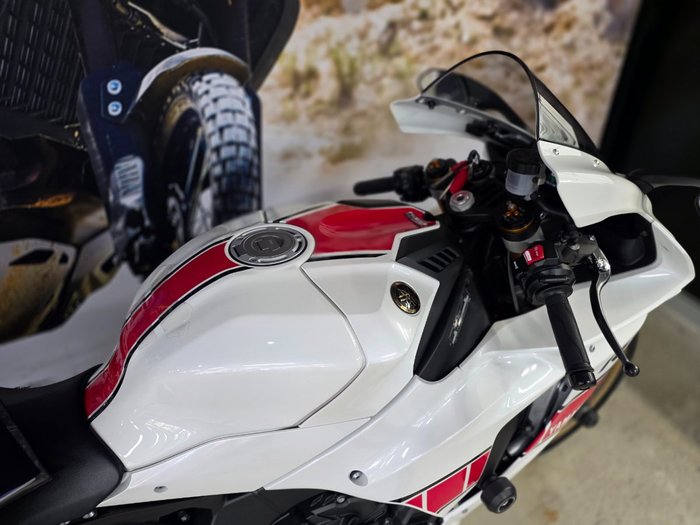 2022 Yamaha YZF-R1WGP 60TH ANNIV WHITE