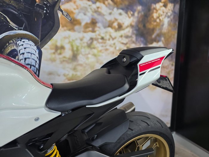 2022 Yamaha YZF-R1WGP 60TH ANNIV WHITE