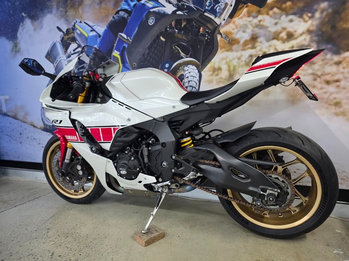2022 Yamaha YZF-R1WGP 60TH ANNIV WHITE