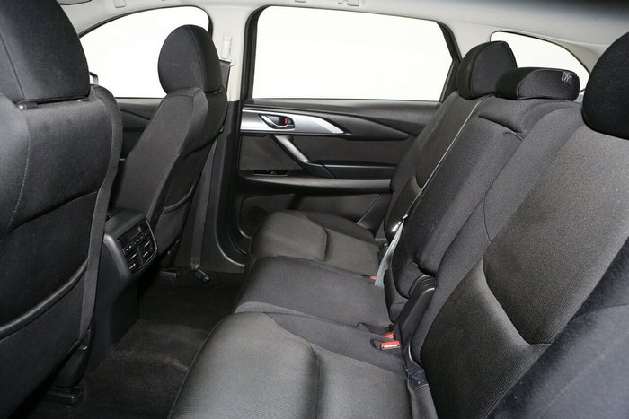 2022 Mazda CX-9 Sport