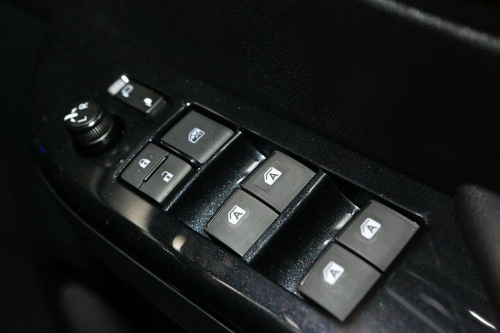 2025 Toyota Hilux Rogue 48V